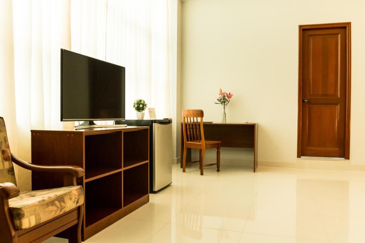 Cumbaza Hotel & Convenciones ตาราโปโต ภายนอก รูปภาพ