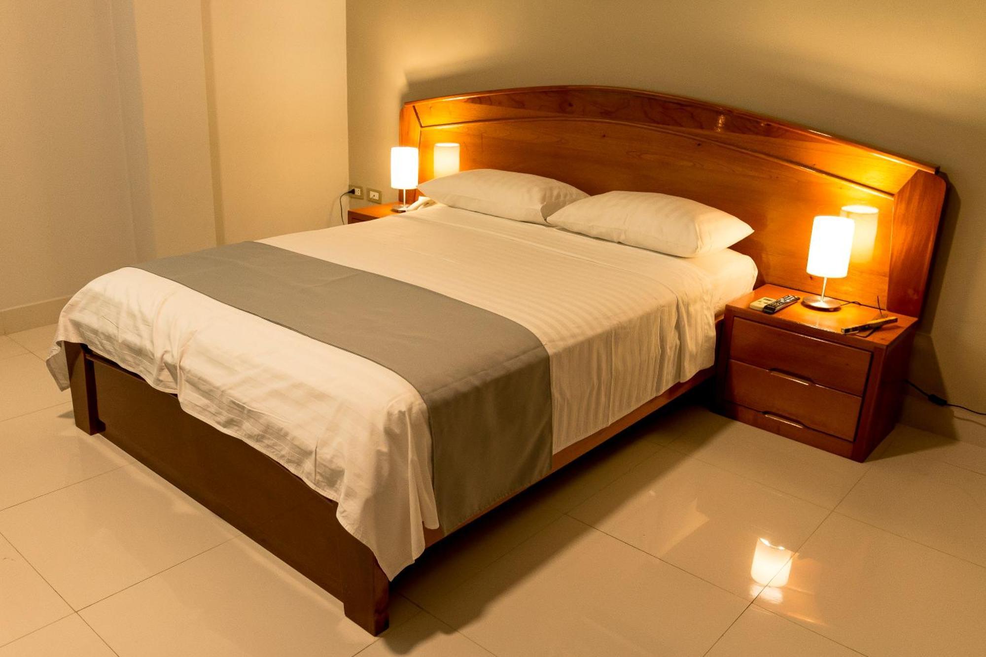 Cumbaza Hotel & Convenciones ตาราโปโต ภายนอก รูปภาพ
