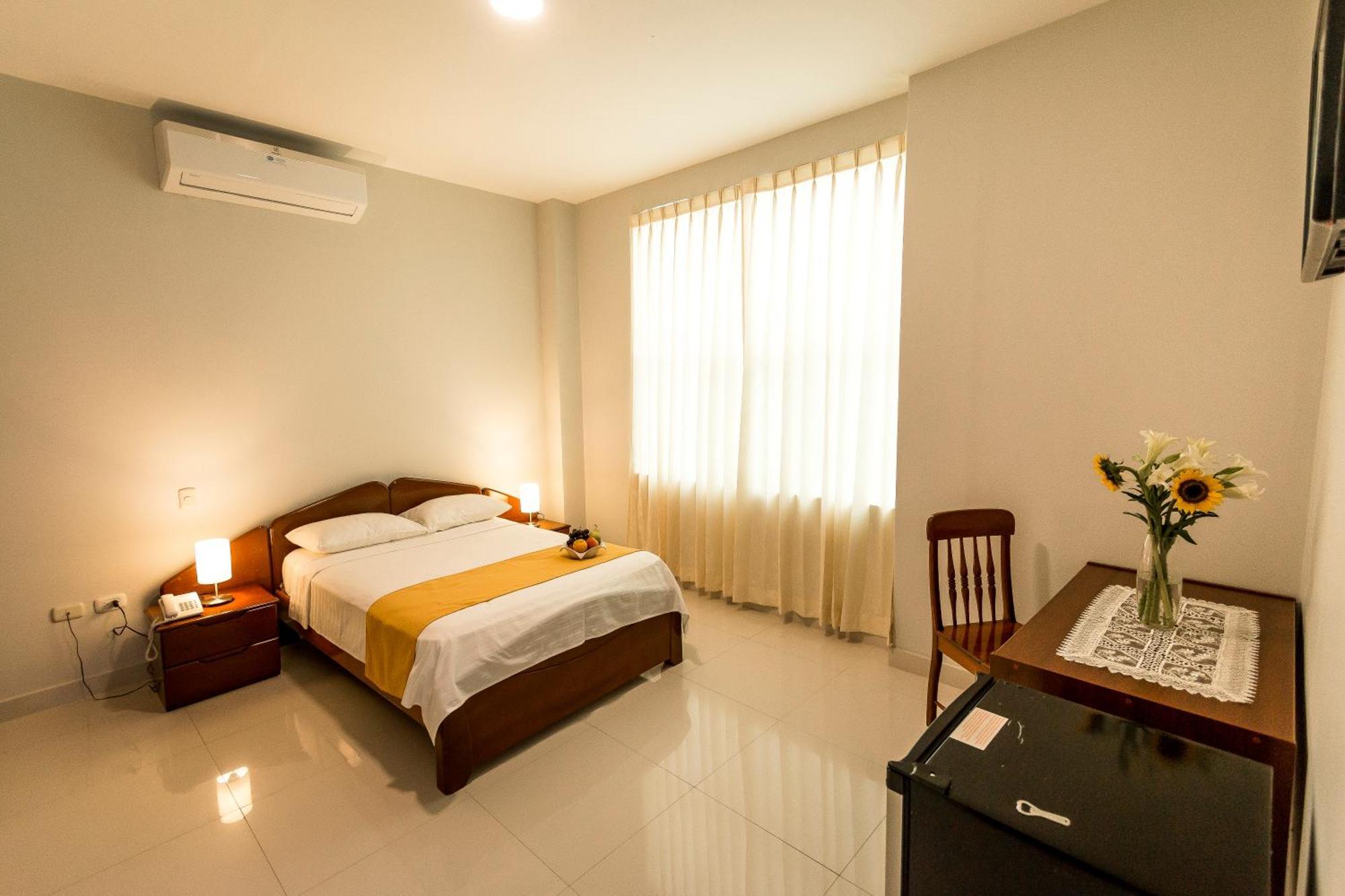 Cumbaza Hotel & Convenciones ตาราโปโต ภายนอก รูปภาพ