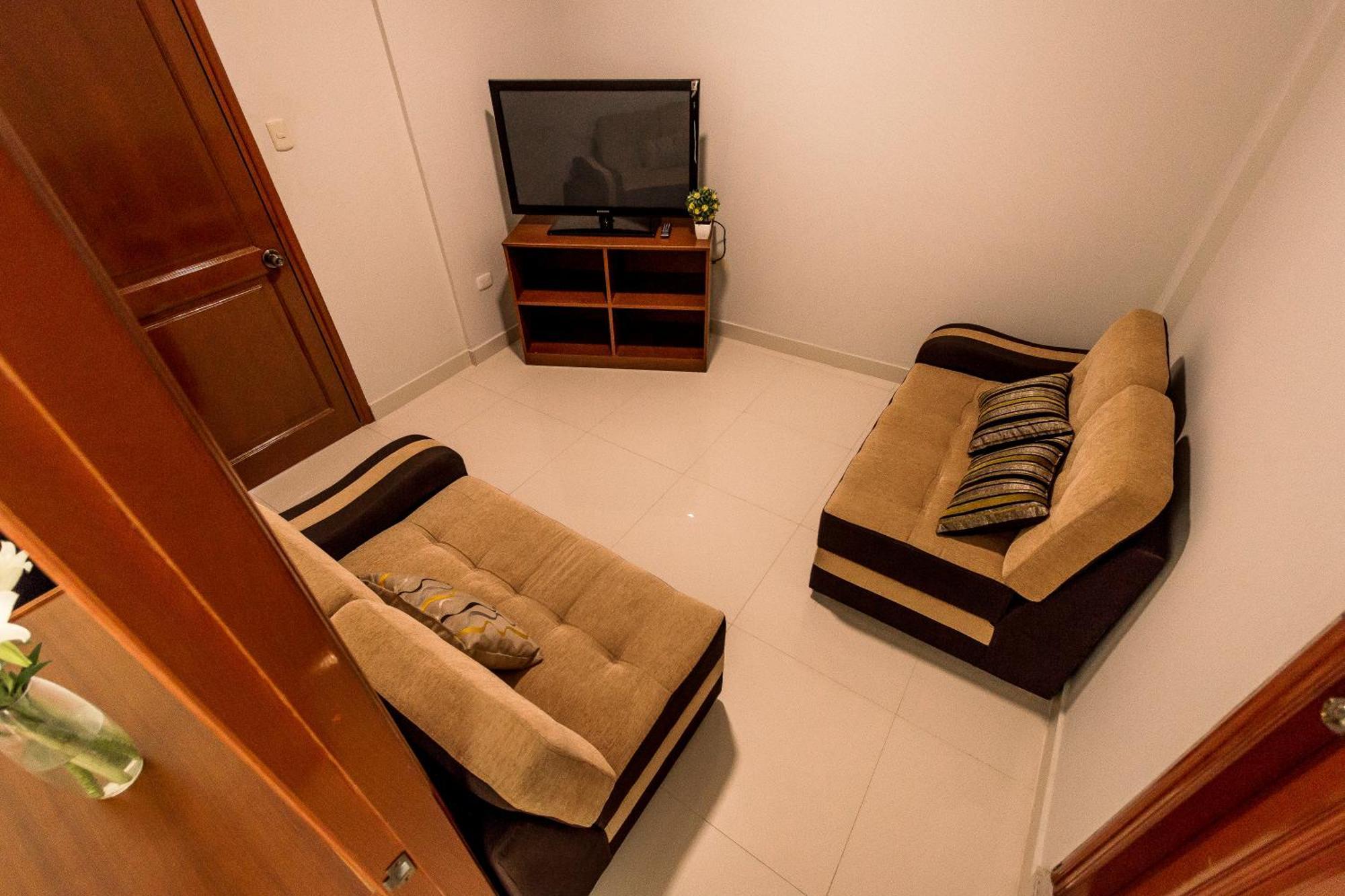 Cumbaza Hotel & Convenciones ตาราโปโต ภายนอก รูปภาพ